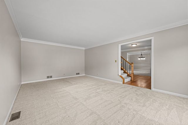 2440 Rio Grande Circle, Naperville, IL 60565