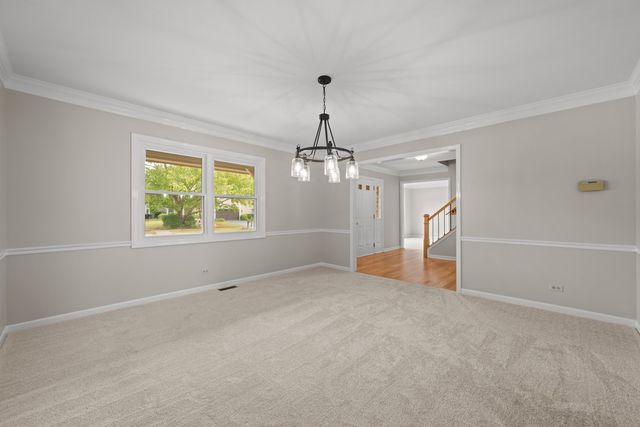 2440 Rio Grande Circle, Naperville, IL 60565