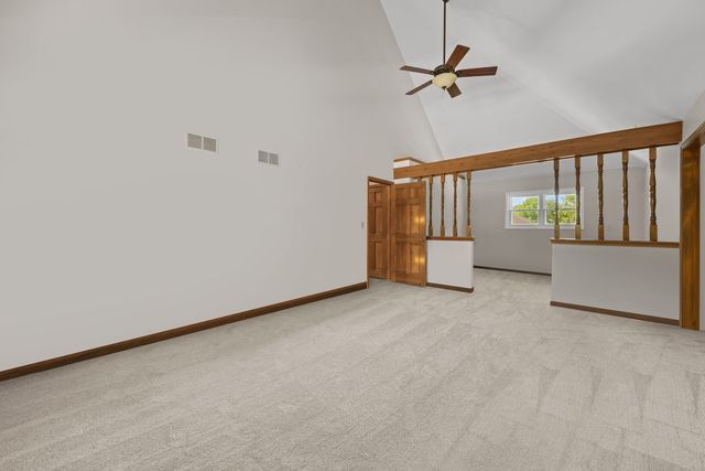 2440 Rio Grande Circle, Naperville, IL 60565