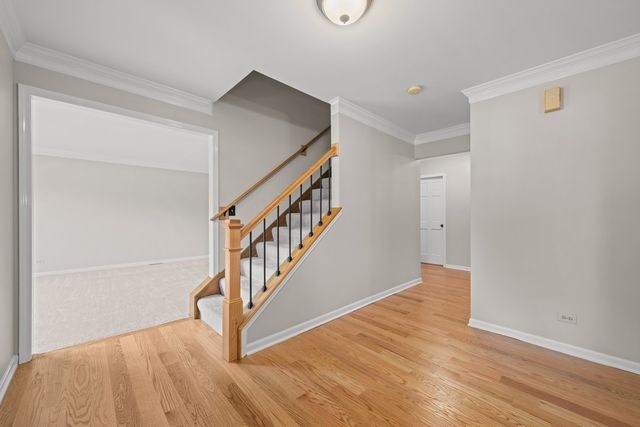 2440 Rio Grande Circle, Naperville, IL 60565