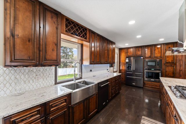 5145 Rainier Pass, Columbia Heights, MN 55421