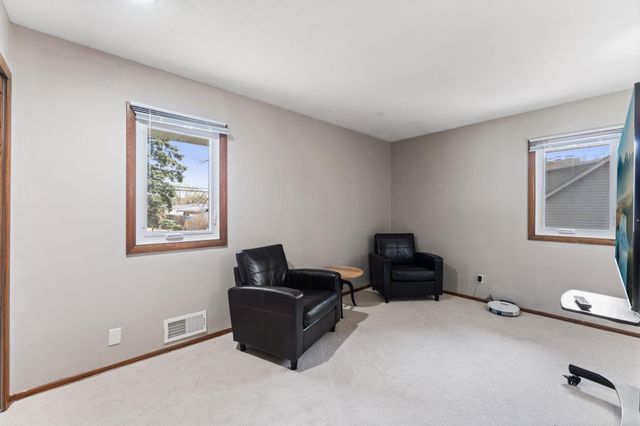 5145 Rainier Pass, Columbia Heights, MN 55421