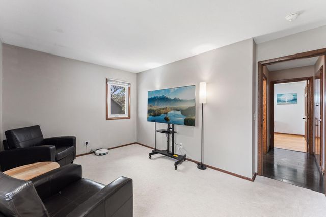 5145 Rainier Pass, Columbia Heights, MN 55421