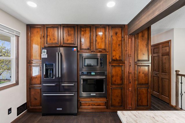 5145 Rainier Pass, Columbia Heights, MN 55421