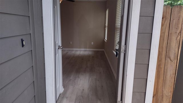 16800 Crestmont, Montgomery, TX 77316