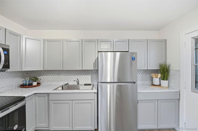 16 N Brentwood Drive, Colorado Springs, CO 80909