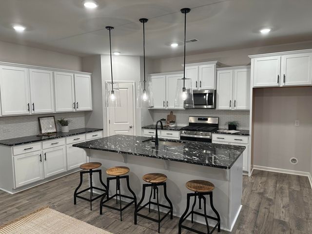 504 Purple Finch Road, Summerville, SC 29486