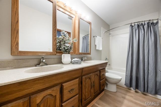 924 Dere Bere Drive, Mascoutah, IL 62258