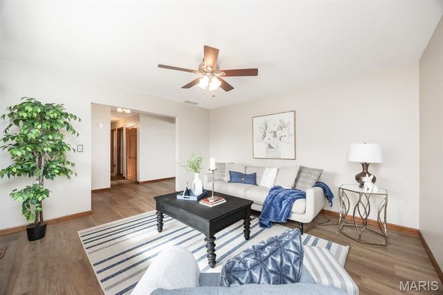 924 Dere Bere Drive, Mascoutah, IL 62258