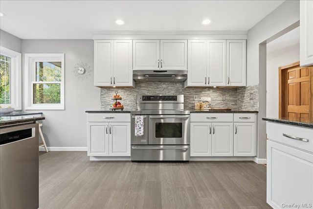 89 Woodsome Road, Babylon, NY 11702