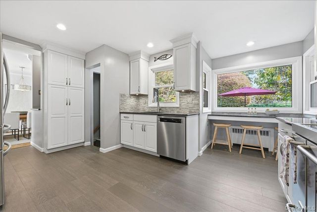 89 Woodsome Road, Babylon, NY 11702