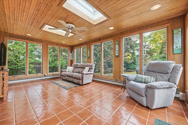 89 Woodsome Road, Babylon, NY 11702