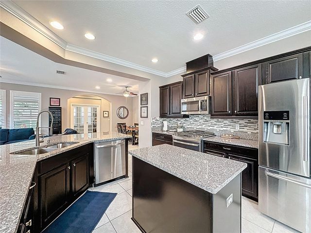 275 SILVER MAPLE ROAD, Groveland, FL 34736