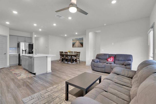13720 Lubeck DR, Pflugerville, TX 78660