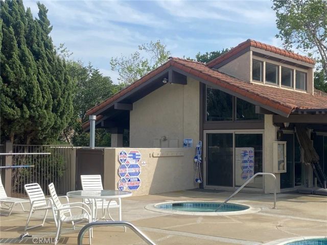 19544 Vasile Cir, Huntington Beach, CA 92646