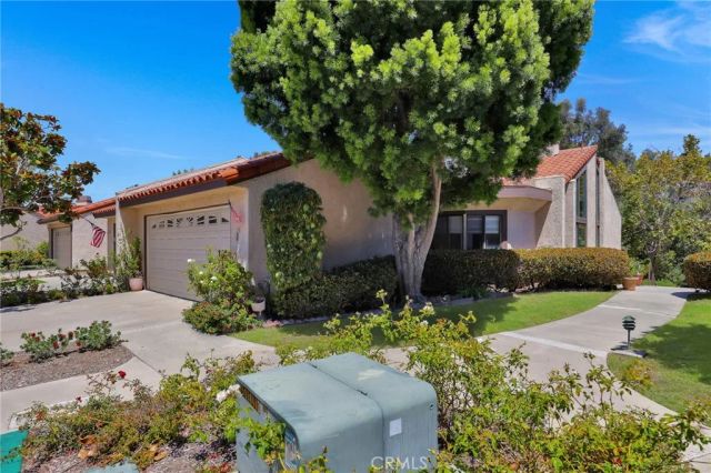 19544 Vasile Cir, Huntington Beach, CA 92646