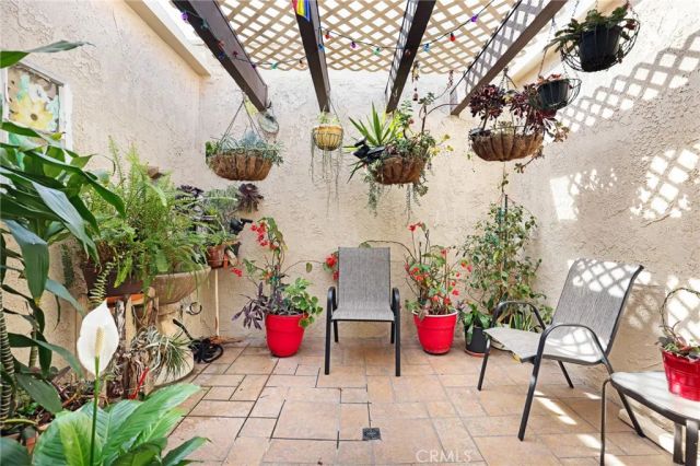 19544 Vasile Cir, Huntington Beach, CA 92646