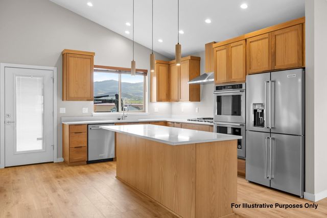 97 Gangnes Drive, Talent, OR 97540