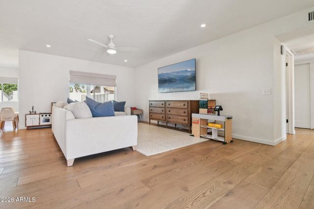 4346 E EVANS Drive, Phoenix, AZ 85032