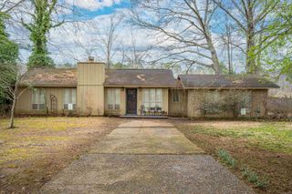 1722 Treasure Isle Rd, Hot Springs, AR 71913