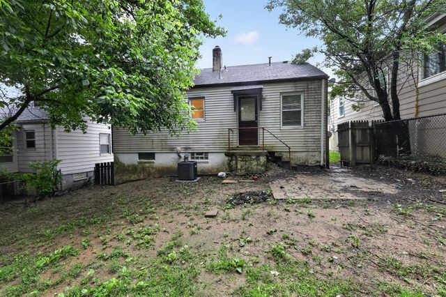 1866 Ashbrook Drive, Cincinnati, OH 45238