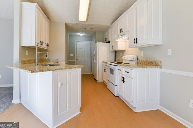 40 Crooked Creek Drive, Covington, GA 30016