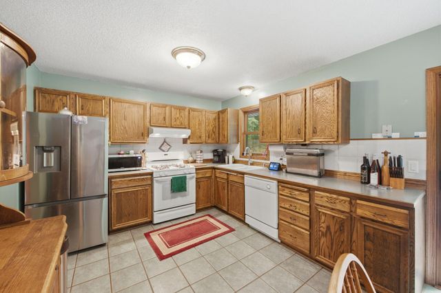 230 N Madison Street, Saint Croix Falls, WI 54024