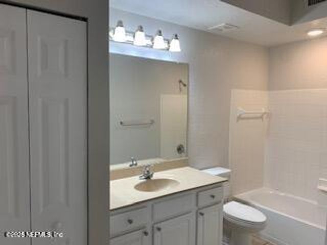 10075 N GATE Parkway 602, Jacksonville, FL 32246