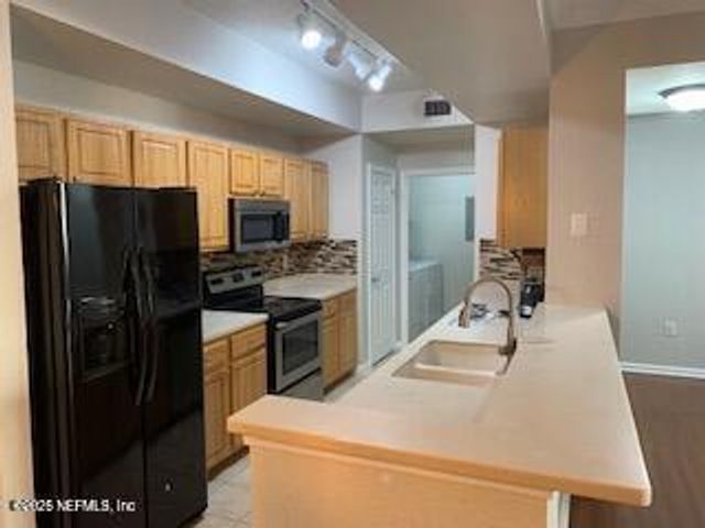 10075 N GATE Parkway 602, Jacksonville, FL 32246