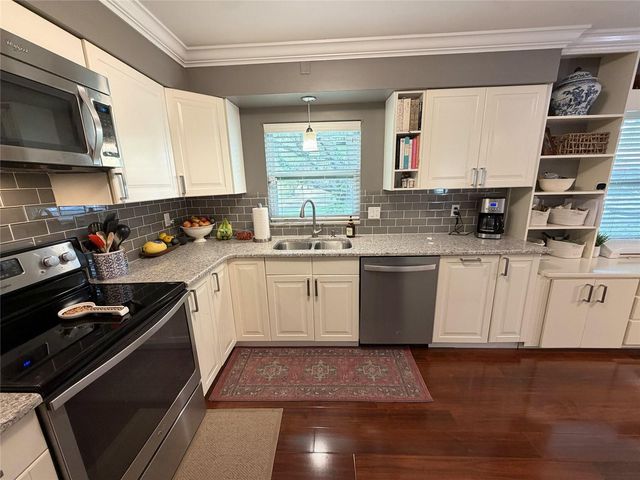 3235 INVERNESS COURT, Orlando, FL 32806