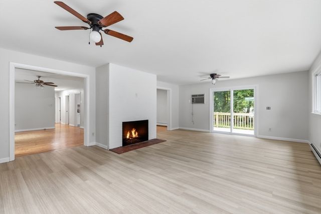 1007 Boston Rd, Haverhill, MA 01835