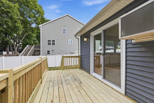 1007 Boston Rd, Haverhill, MA 01835