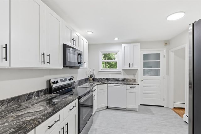 1007 Boston Rd, Haverhill, MA 01835
