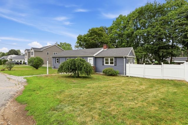 1007 Boston Rd, Haverhill, MA 01835