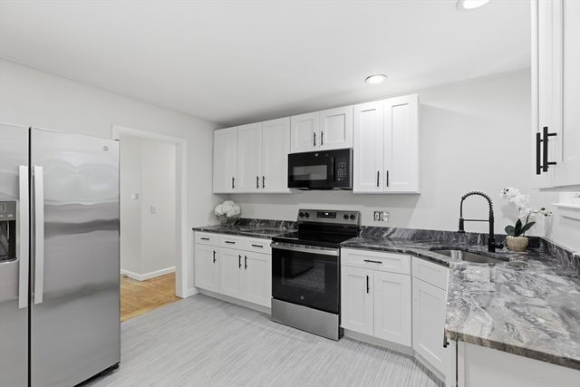 1007 Boston Rd, Haverhill, MA 01835