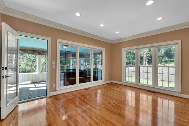 310 Hidden Creek Circle, Spartanburg, SC 29306