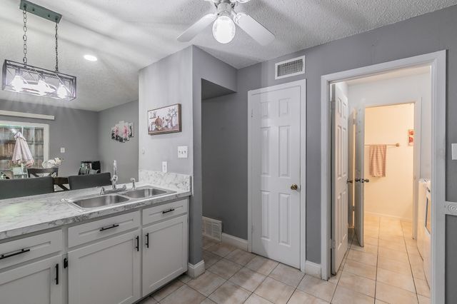 4535 Alamosa Street, Fort Worth, TX 76119