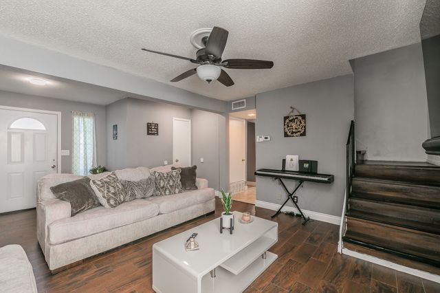 4535 Alamosa Street, Fort Worth, TX 76119