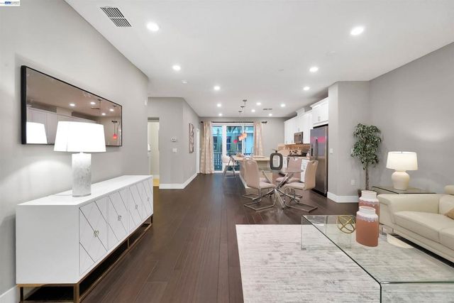 3132 Aran Way, Dublin, CA 94568