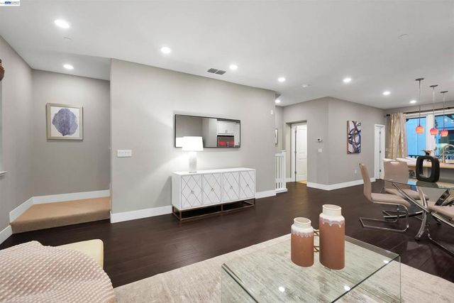3132 Aran Way, Dublin, CA 94568