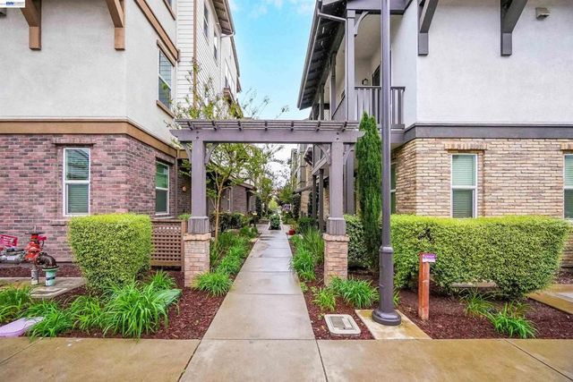 3132 Aran Way, Dublin, CA 94568
