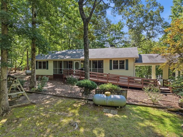 54 Choctaw Drive, Ellijay, GA 30540
