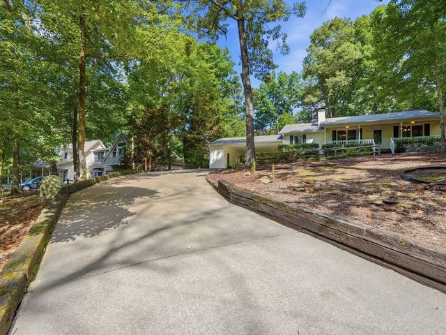 54 Choctaw Drive, Ellijay, GA 30540