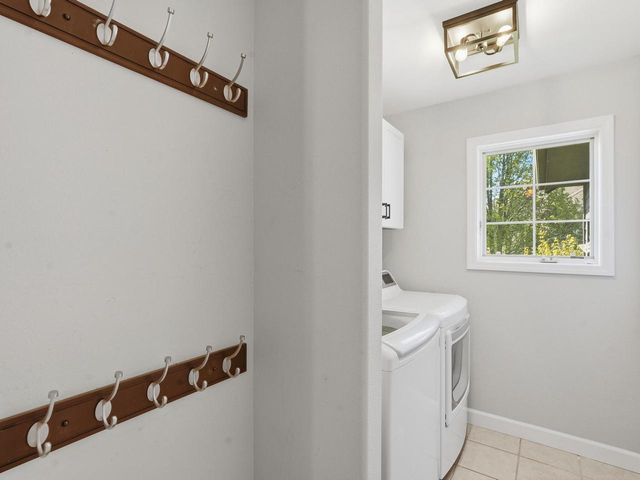 W126N6432 Willow COURT, Menomonee Falls, WI 53051