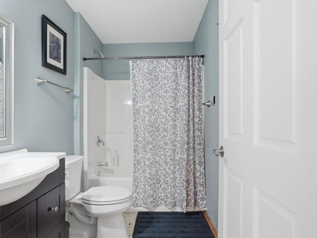W126N6432 Willow COURT, Menomonee Falls, WI 53051