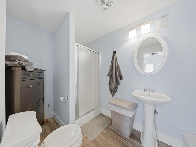 W126N6432 Willow COURT, Menomonee Falls, WI 53051