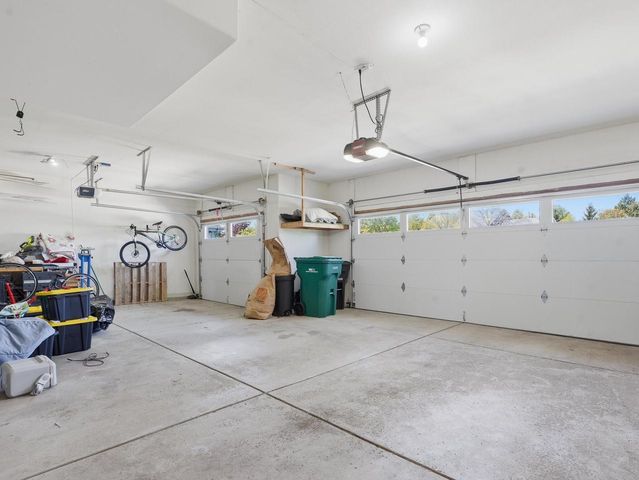 W126N6432 Willow COURT, Menomonee Falls, WI 53051