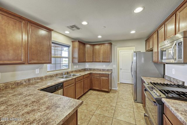 2220 S BUCKAROO Trail, Gilbert, AZ 85295