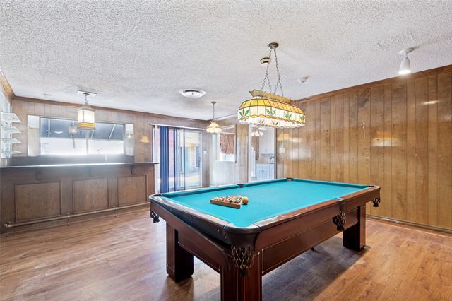 6101 Circleview Drive, Haltom City, TX 76180