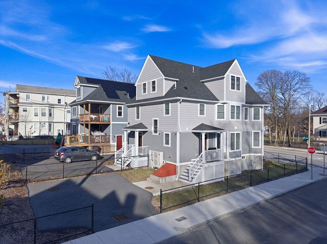 527 Norfolk St 527, Boston, MA 02126